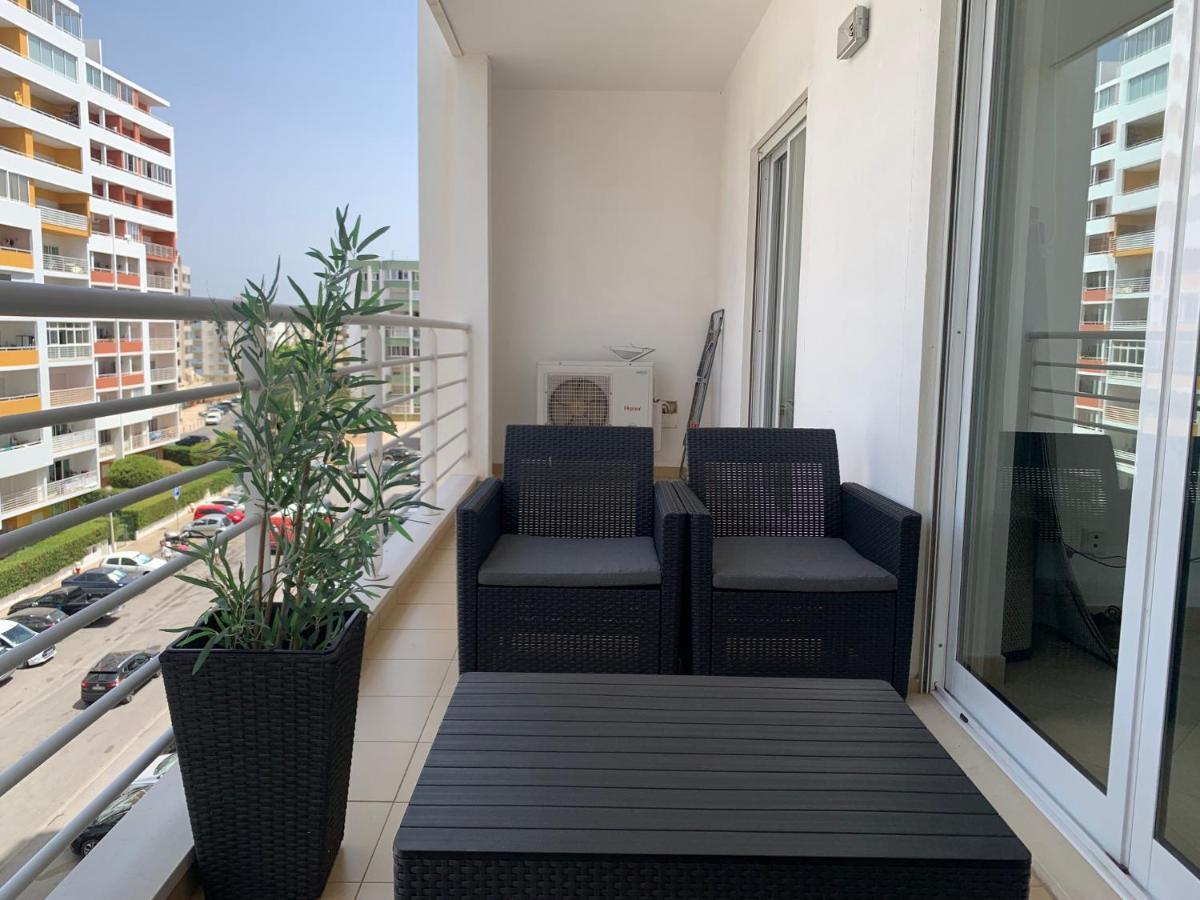 Convistaapartment With Pool Portimao Bagian luar foto